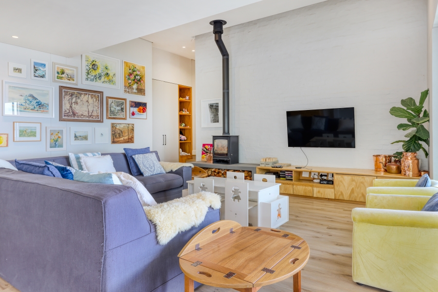 4 Bedroom Property for Sale in Stonehurst Mountain Estate Western Cape